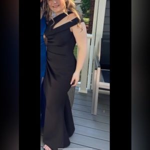 Black one shoulder long dress